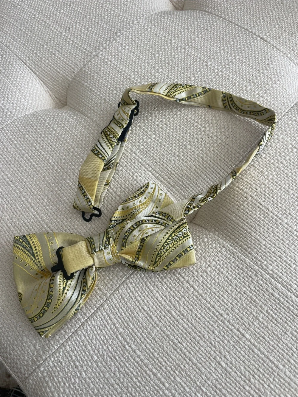 Italian fashion Designer Dickie Bow
